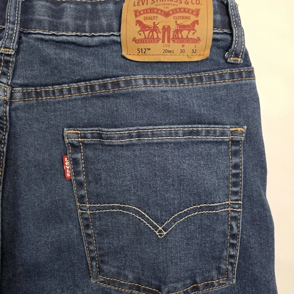 Levis levi’s 512